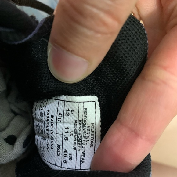 Merrell Black and Orange hiking running shoes - Picture 5 of 6